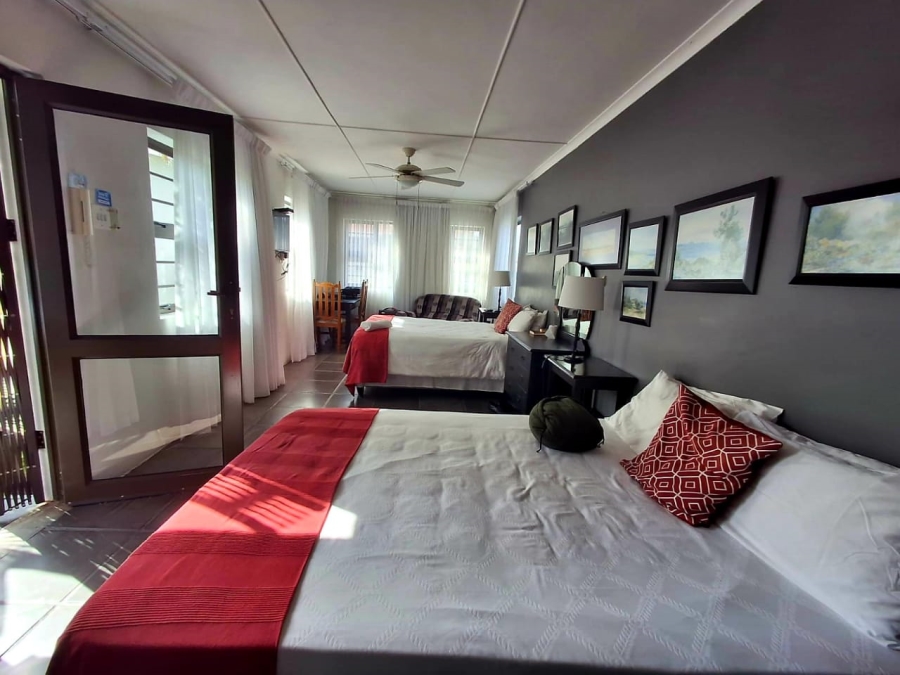 7 Bedroom Property for Sale in Baysville Eastern Cape
